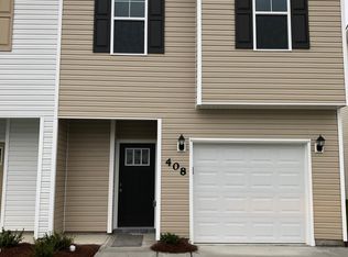 408 Vandemere Ct, Holly Ridge, NC 28445