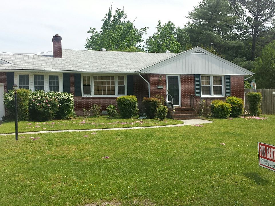 1st image of 100 Hudgins Rd