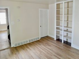 181 Vine AKA 2-4 Mount Zion Way, 4 Mt. Zion