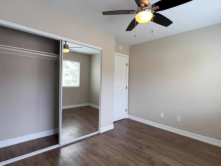 4388-4394 Delta Street — Photo 31