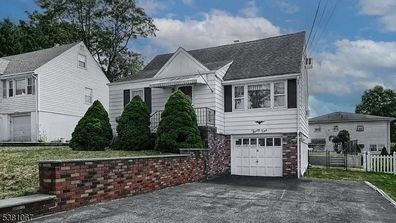 32 Highview Dr