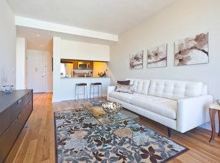 885 6th Ave APT 10G, New York, NY 10001