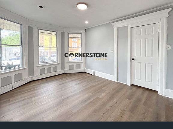 3rd image of 58 Cypress St