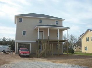 235 Hickory Shrs, Newport, NC 28570