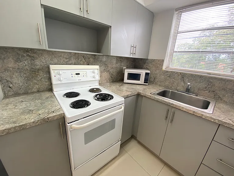 4410 W Flagler St — Photo 22
