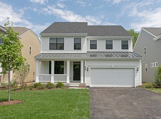 986 W Colfax St, Palatine, IL 60067