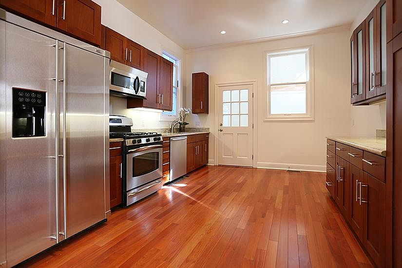 1st image of 703 Douglass St