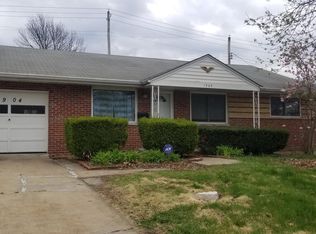1904 Mashie Dr, Saint Louis, MO 63114