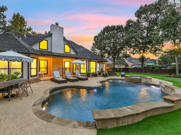 11373 Majestic Dr, Montgomery, TX 77316