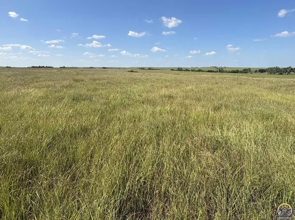1961 State Highway 50, Strong City, KS 66869