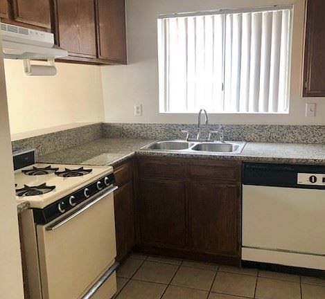 4th image of 1061 Grand Ave APT 204