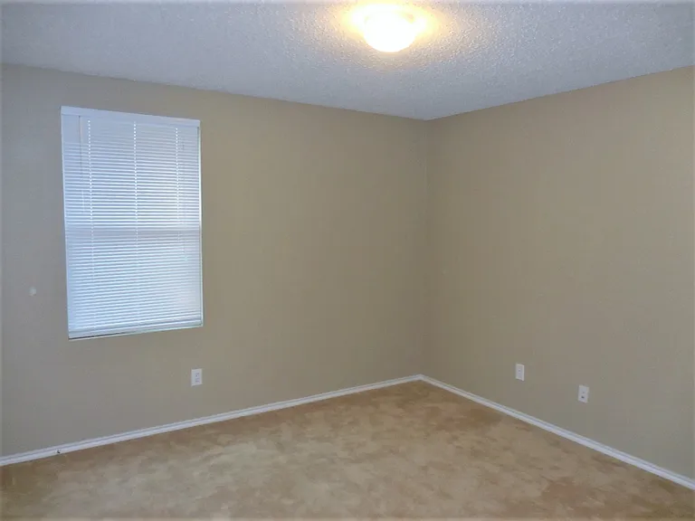 3617 Andalusian Dr — Photo 13