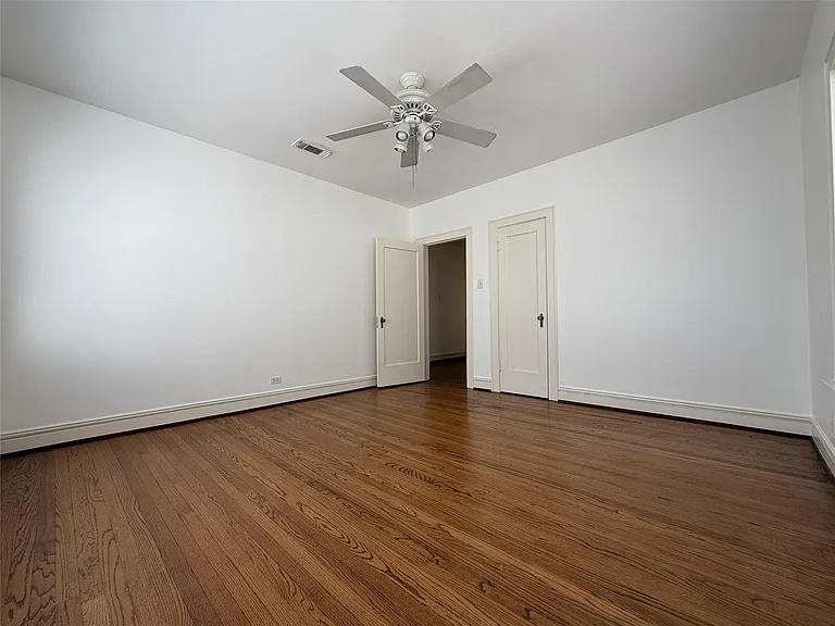 2311 Wroxton Rd — Photo 18