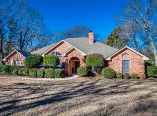 1745 Creek Bend Dr, Midlothian, TX 76065