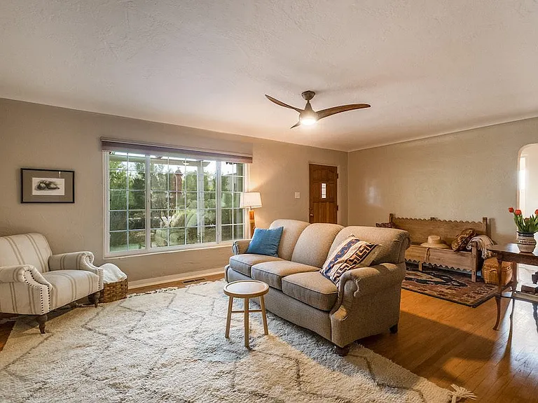 3812 Calle Del Monte NE — Photo 8