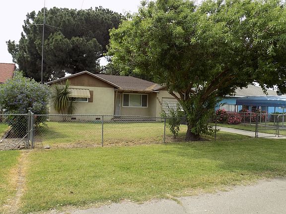 2nd image of 8052 S Willow St