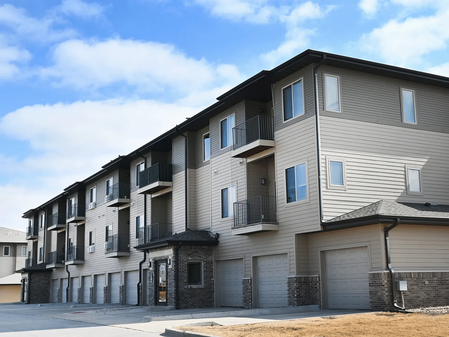 The Sterling Apartments at Grand Island — Photo 2