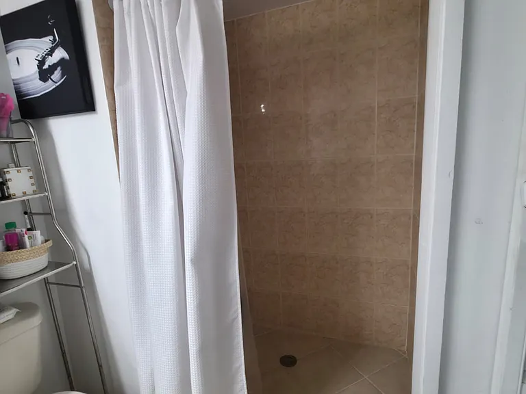 16278 Laurel Dr #202 — Photo 38