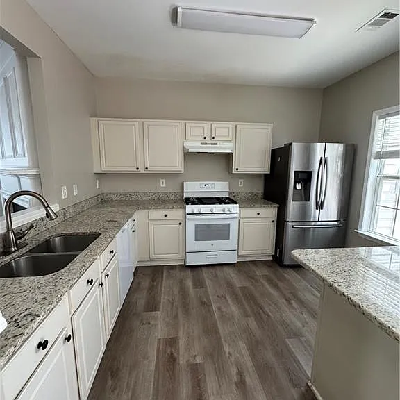 4645 Valais Ct #134 — Photo 5