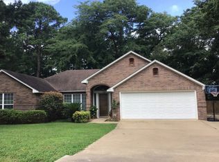 17946 Shady Ln, Flint, TX 75762