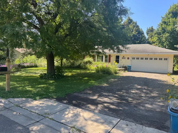 11209 Independence Ave N, Champlin, MN 55316