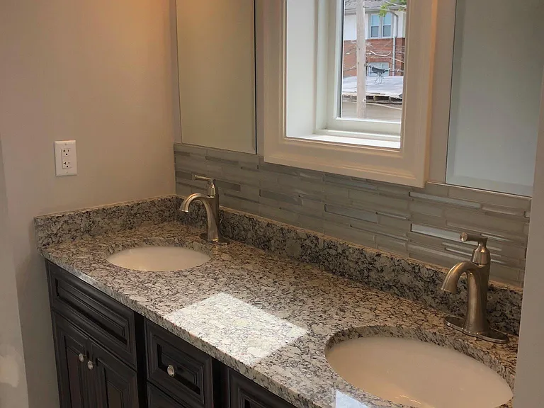 5026 Grand Ave — Photo 10