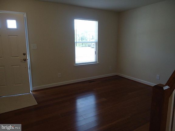 2nd image of 10306 Bluebird Ct