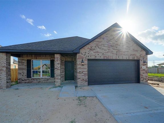 2nd image of 417 Chardonnay Drive