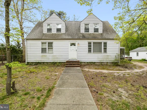 2113 Windsor Ave, Toms River, NJ 08753