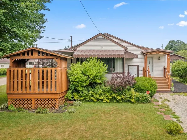 234 Ross St, Houston, PA 15342