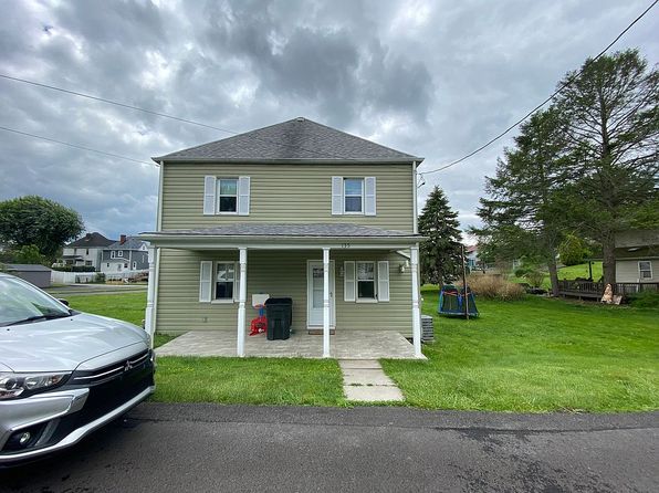135 Chestnut St