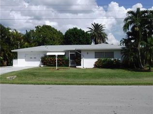 4921 Triton Ct W, Cape Coral, FL 33904