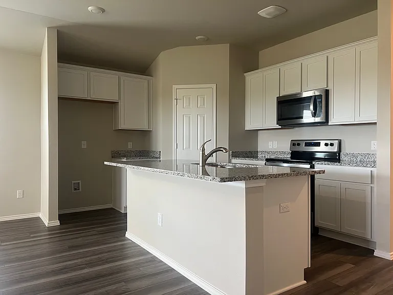 3209 Sherco Rd — Photo 11