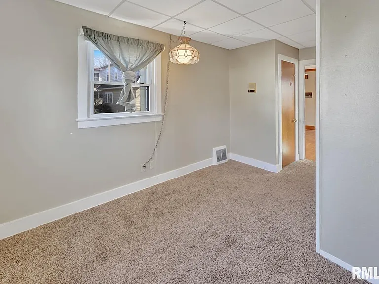 2601 W Kenwood Ave — Photo 24