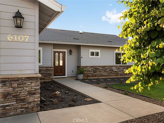 3rd image of 6107 Vista Knolls Dr