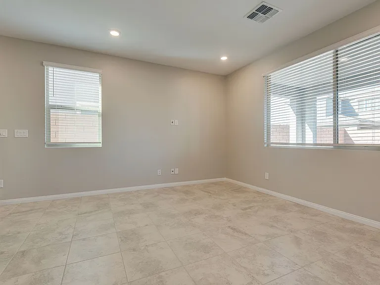10786 Pastel Sunset Ct — Photo 12