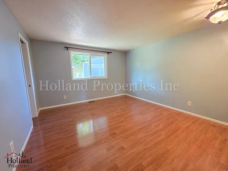 17267 SW Barcelona Way — Photo 17