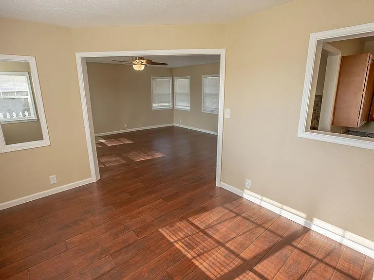 4555 Paradise Ln — Photo 3