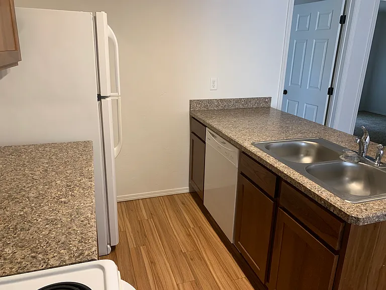 215 Spruce Rd — Photo 9