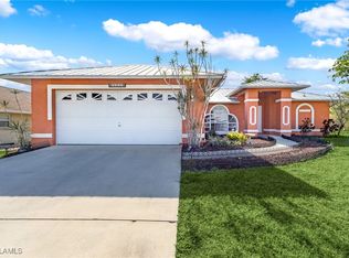 18484 Narcissus Rd, Fort Myers, FL 33967