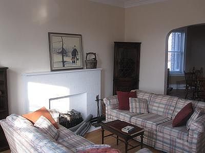 1st image of 5915 N Magnolia Ave #3