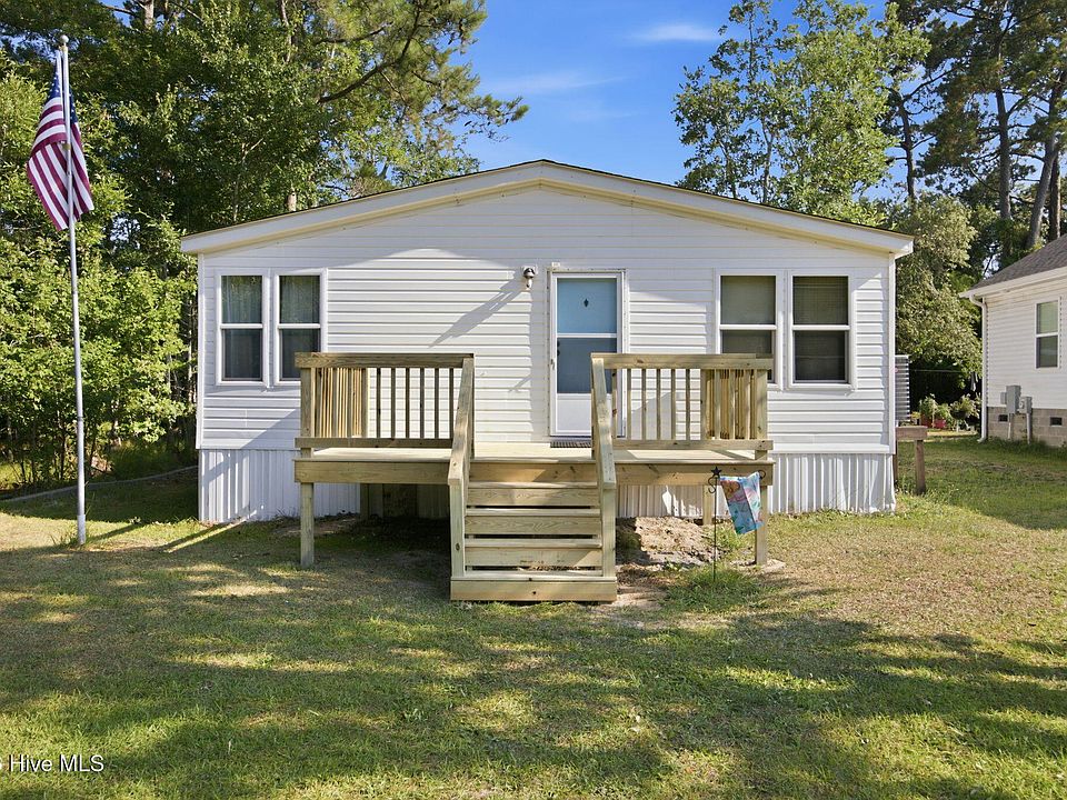 1st image of 655 Brookneal Street SE