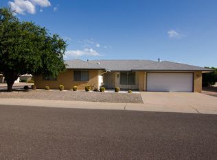 9101 W Harbor Hills Dr, Sun City, AZ 85351