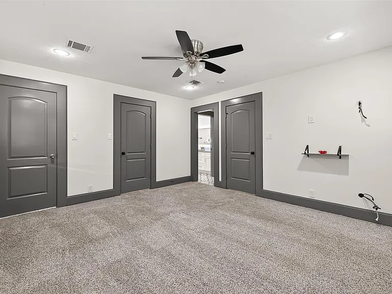 10054 Cedardale Dr — Photo 19