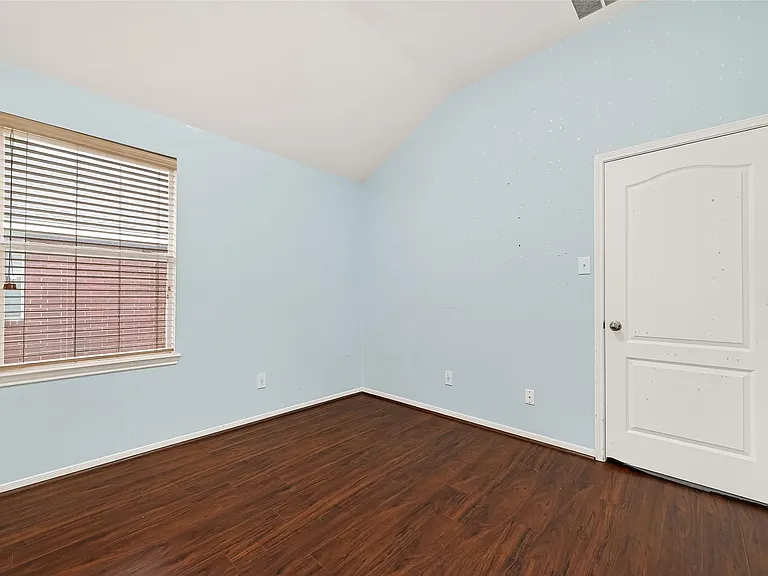 16107 Hitching Post Ct — Photo 34