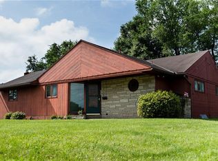 240 Hawthorne Rd, Washington, PA 15301