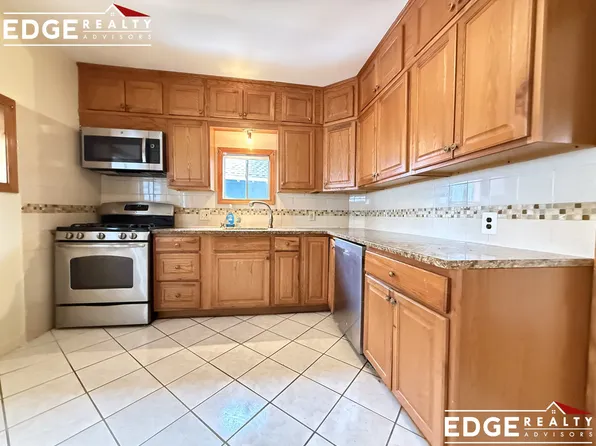 20 Oak Square Ave #2, Boston, MA 02135