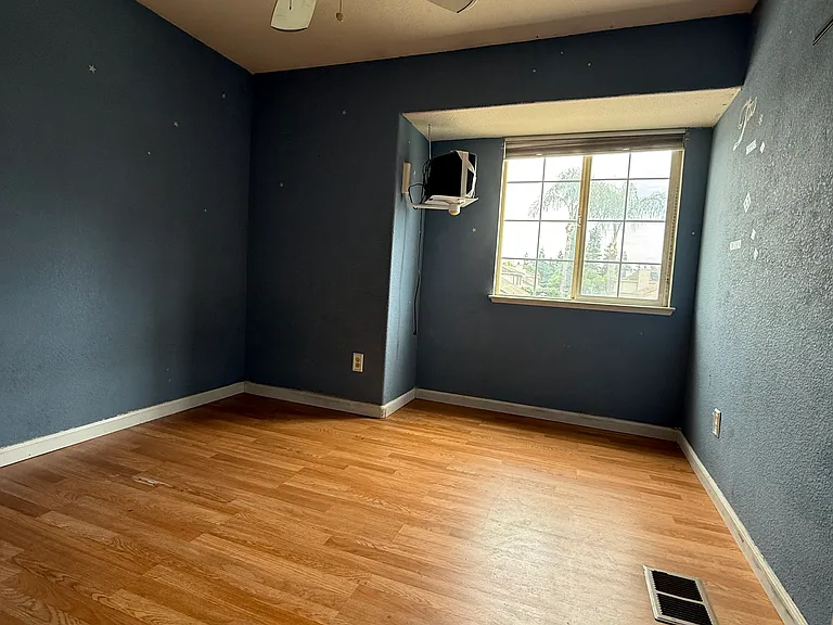 2625 Fiedler Way — Photo 27