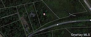 2nd image of 552 Holmes Road