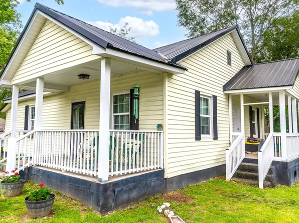 301 Cedar St, La Fayette, GA 30728